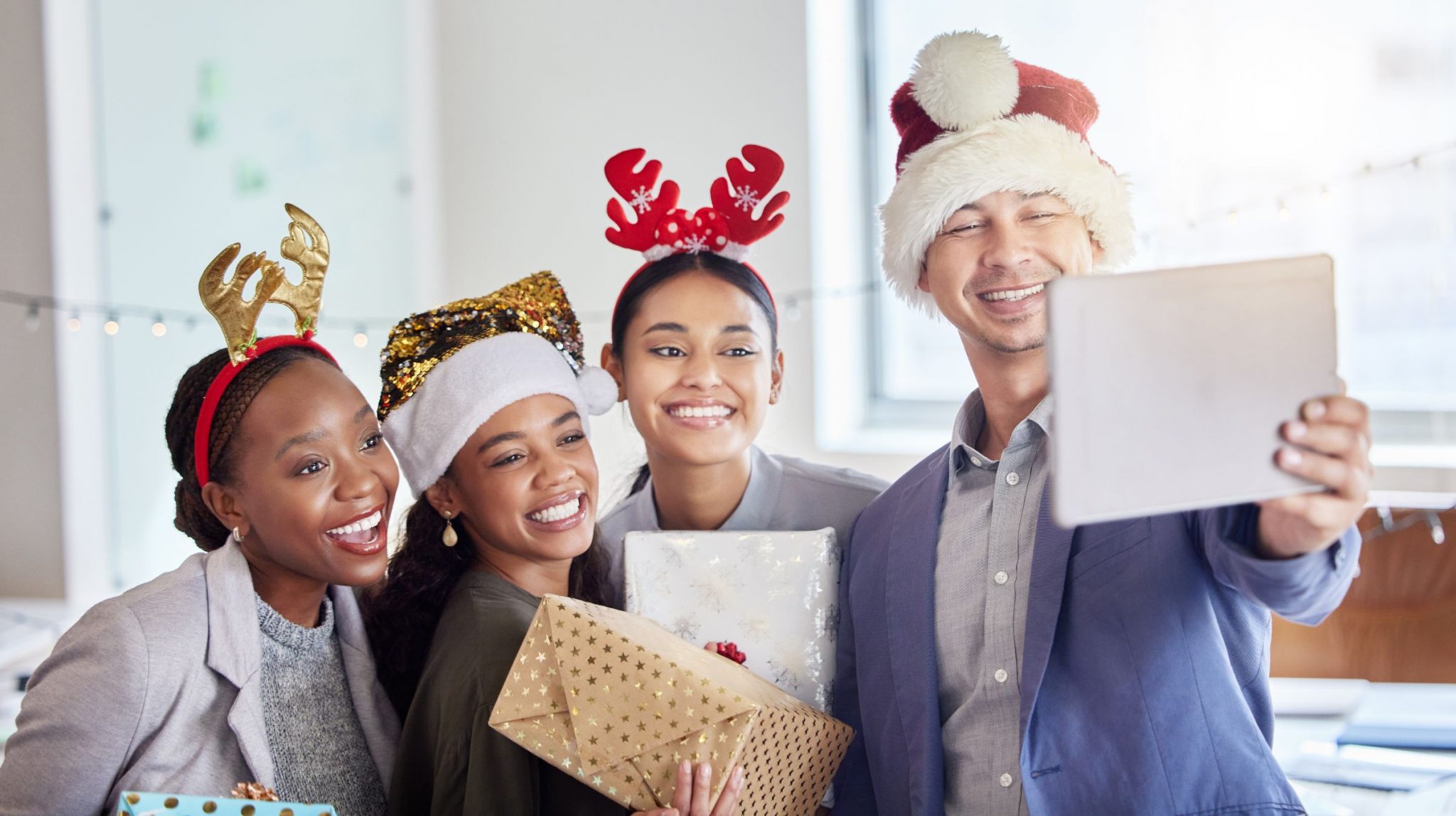 corporate-team-building-activities-8-best-office-christmas-party-ideas